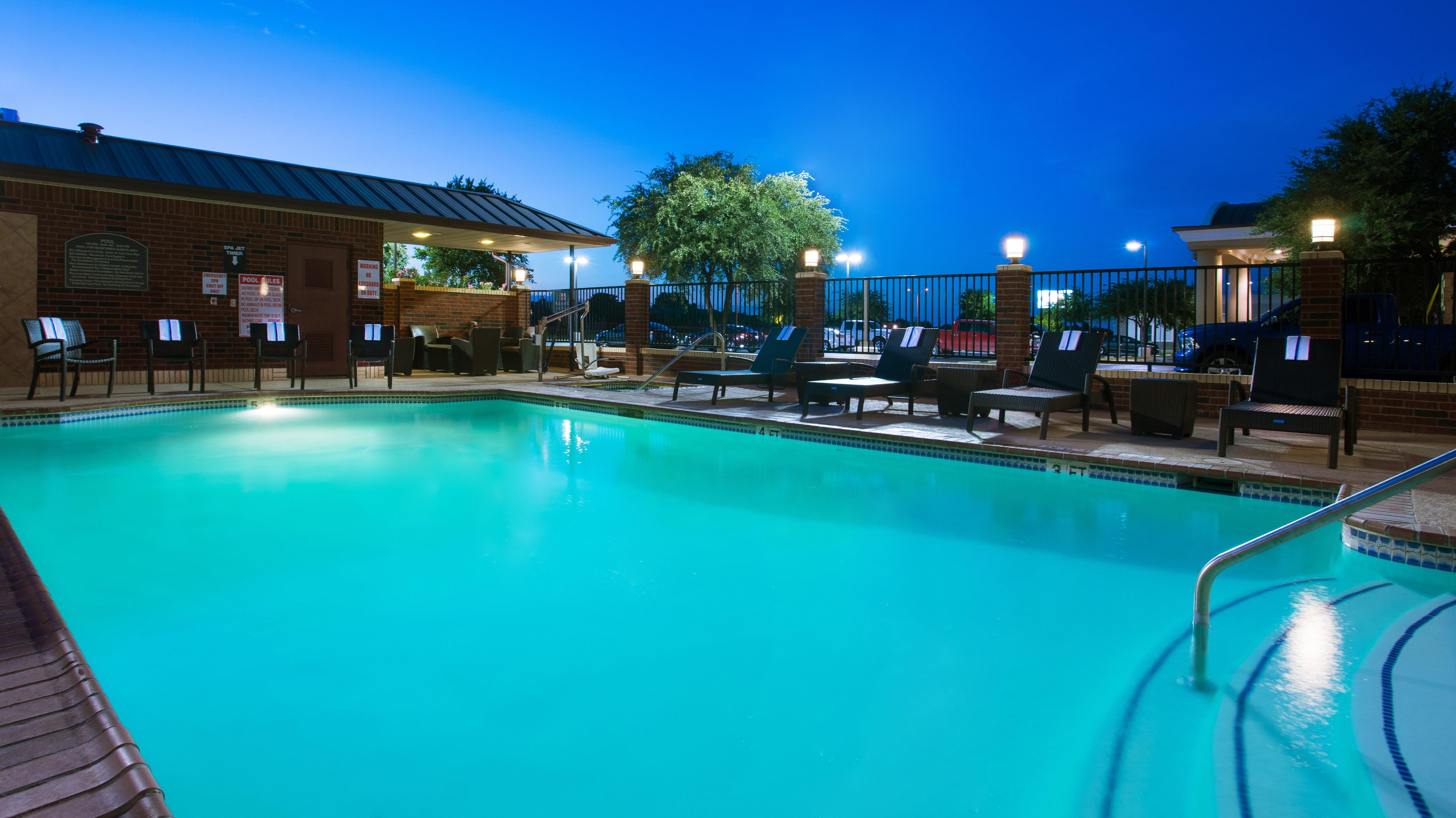 Holiday Inn Express & Suites Midland Loop 250, An Ihg Hotel Экстерьер фото